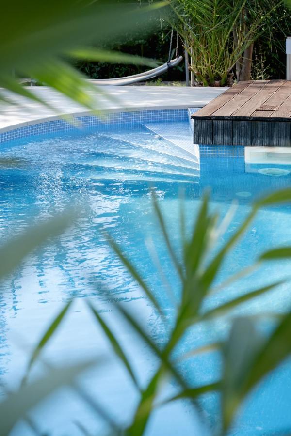 Boy&pool Girl *
